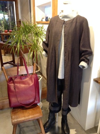 01f3ea5adc4132a5d1b752449f70fa1d8a9bb124fd