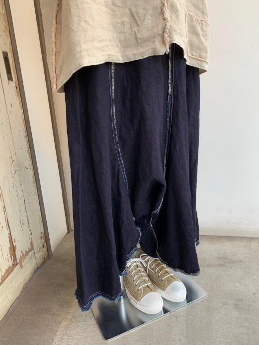 trWnOahyTZGKmHJez5dznA