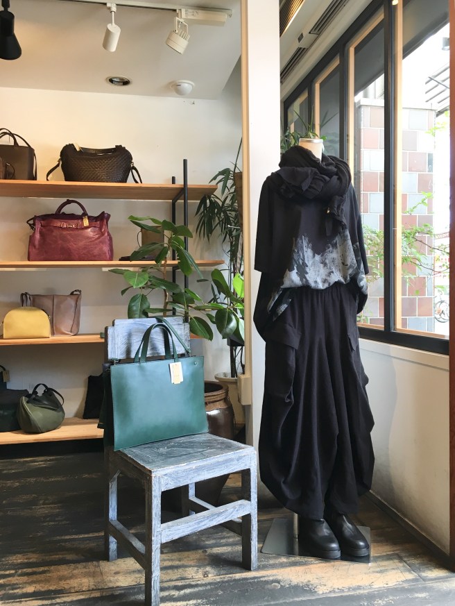 A523F570-388F-43F9-873F-A1D87A1D867B