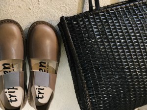 A4D952DC-20C4-4659-BA7D-169B2090097E