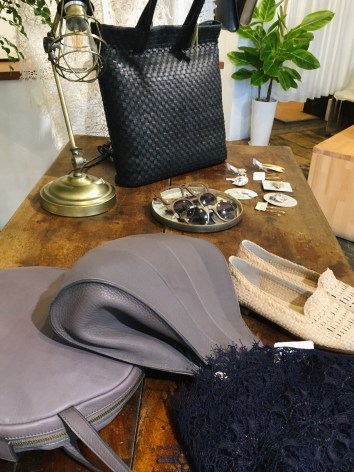 5B3392E1-6E58-4791-8FF6-1F4383105F49