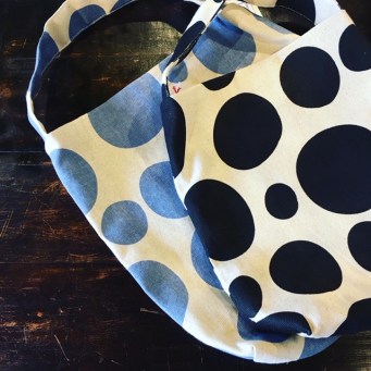 11B8CF0F-BEB3-4A17-8517-5250E32ADA2B